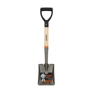LAPÁT RÖVID D-NYÉL 72CM TR-BYC TRUPER
